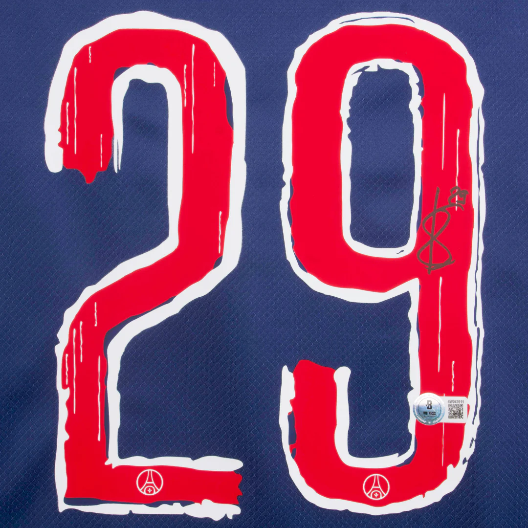 Framed Bradley Barcola Signed PSG Soccer Jersey #29 with Beckett Witness - Image 2