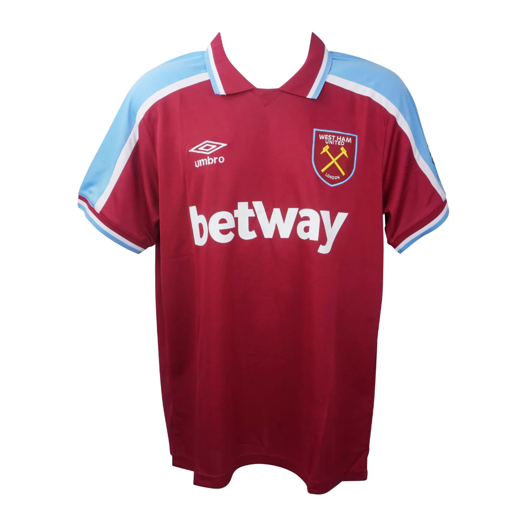 Framed Carlos Tevez Signed West Ham Home Soccer Jersey #32 with Beckett Witness - Image 3