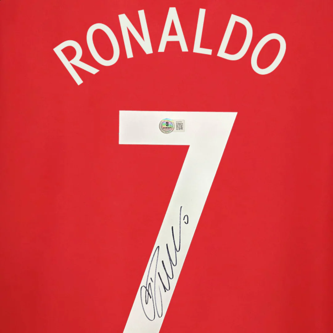 Framed Cristiano Ronaldo Signed Portugal 2016 EURO Final Soccer Jersey #7 with Beckett COA - Image 2