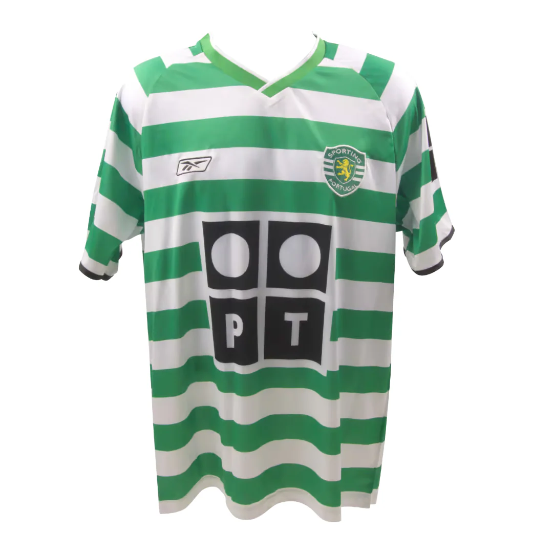 Cristiano Ronaldo Signed Sporting Lisbon Home Soccer Jersey #28 with Beckett LOA - Image 4