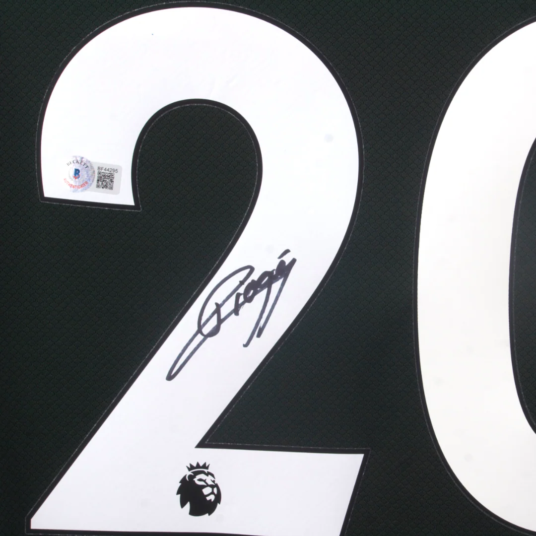 Framed Diogo Jota Signed Liverpool FC Away Soccer Jersey #20 with Beckett COA - Image 2