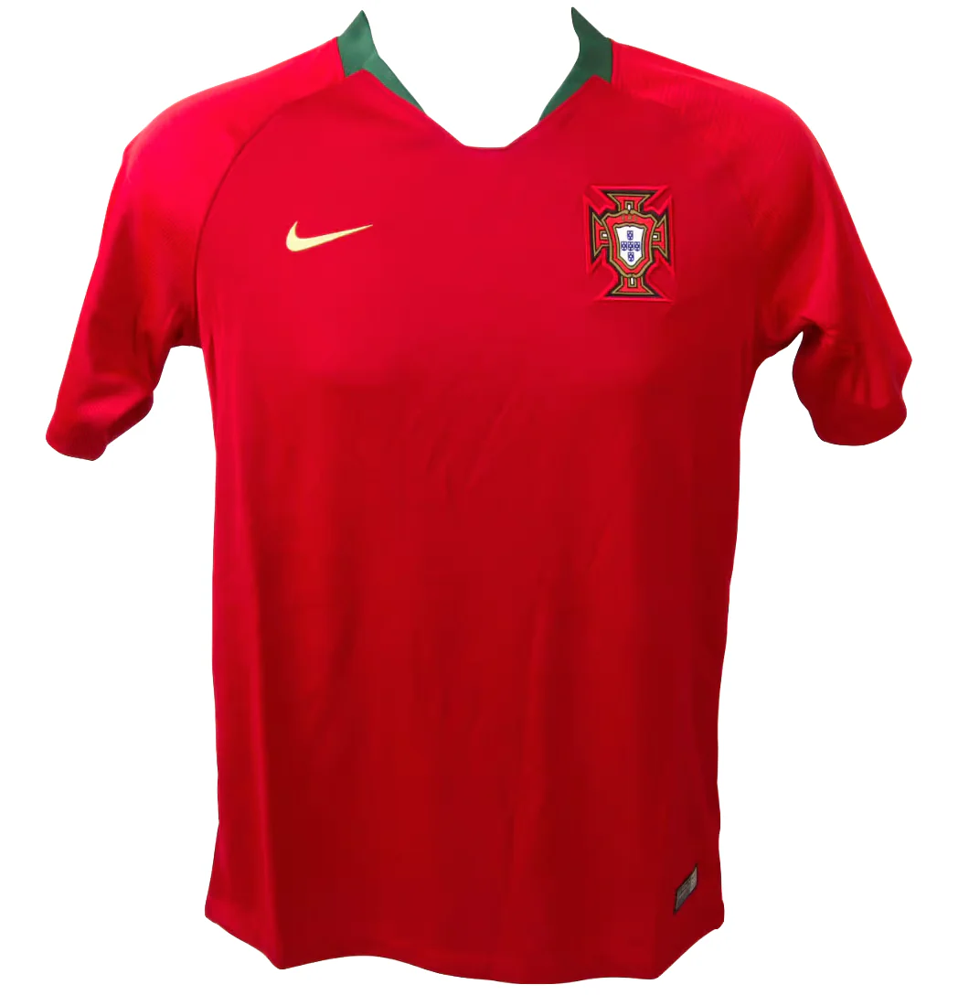 Framed Diogo Jota Signed Portugal Home Soccer Jersey #21 with Beckett COA - Image 4