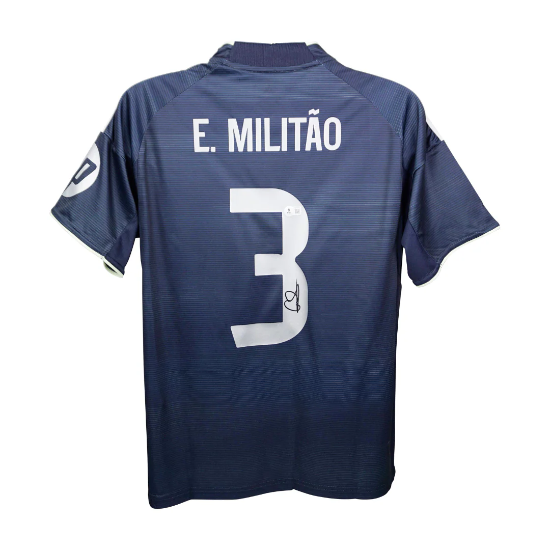 Eder Militao Signed Real Madrid FC Away Soccer Jersey #3 with Beckett Witness - Image 3