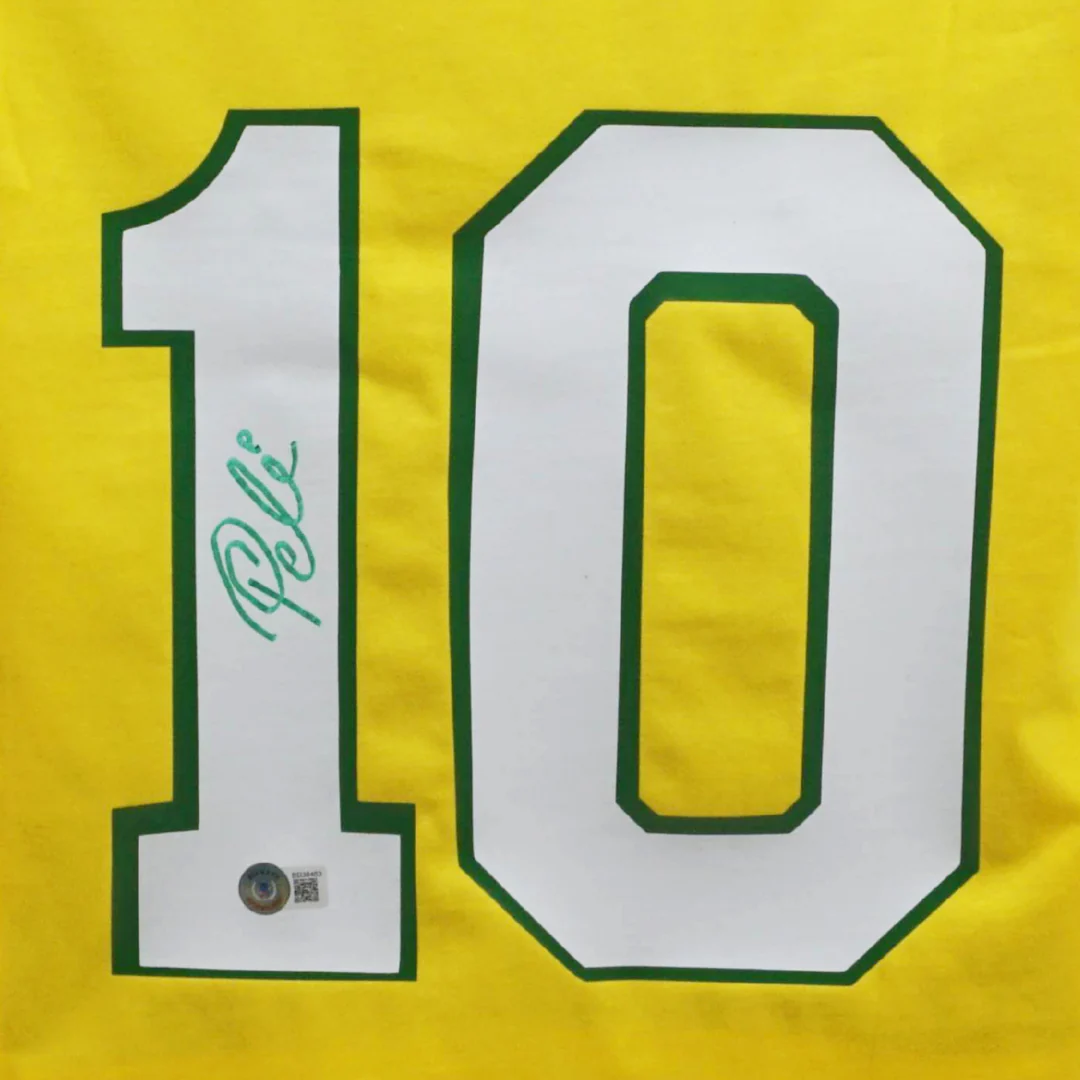 Pele Signed Vintage Brazil FC Home Soccer Jersey #10 with Beckett COA - Image 2