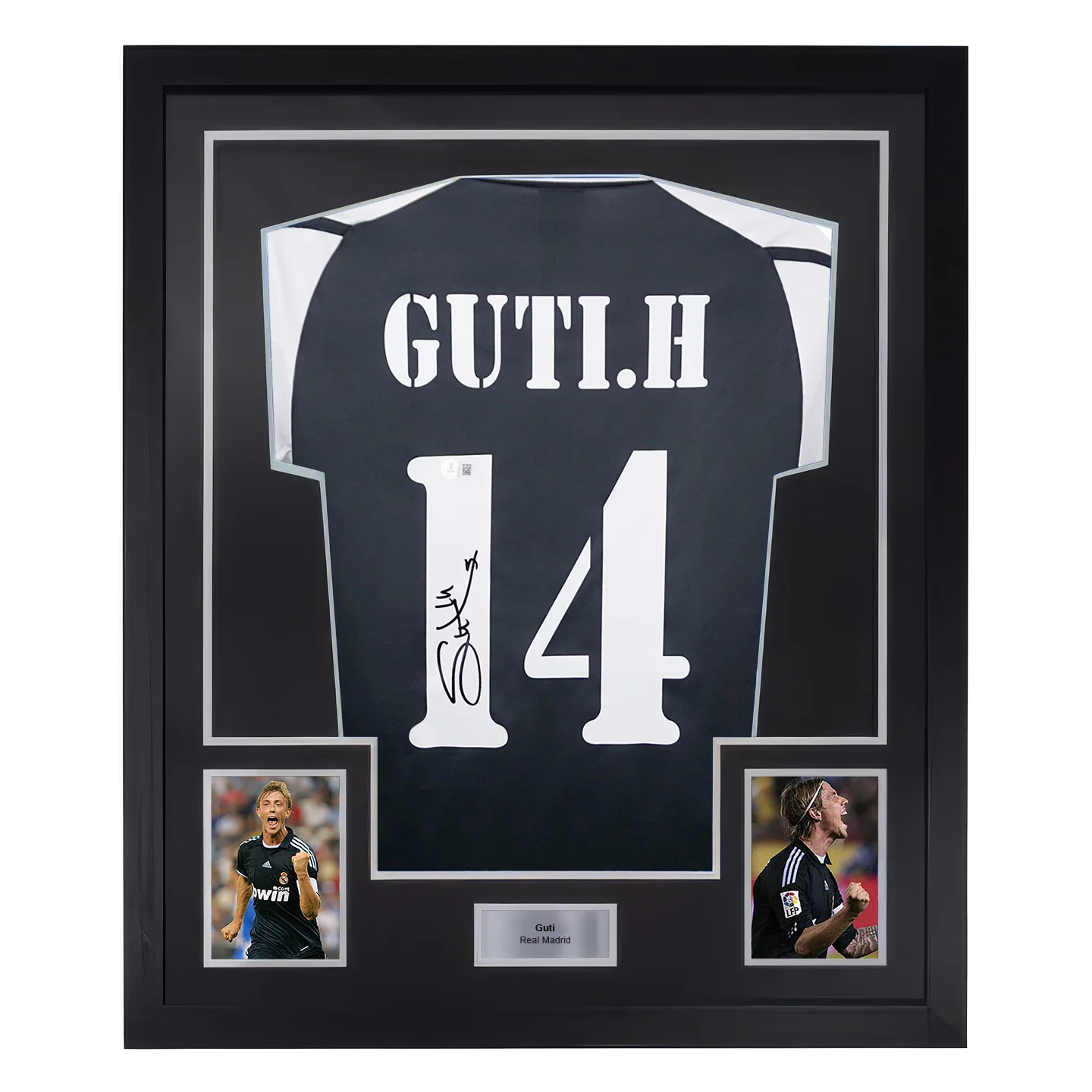 Framed Guti Hernandez Signed Real Madrid FC Away Soccer Jersey #14 with Beckett Witness