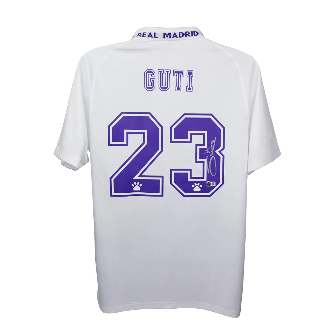 Framed Guti Hernandez Signed Real Madrid FC Home Soccer Jersey #23 with Beckett Witness - Image 3