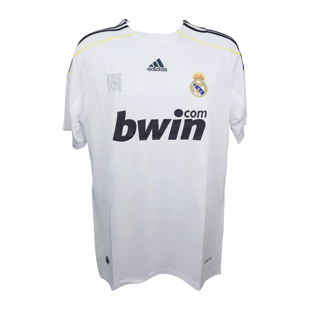 Framed Guti Hernandez Signed Real Madrid Home Soccer Jersey #14 with Beckett Witness - Image 4