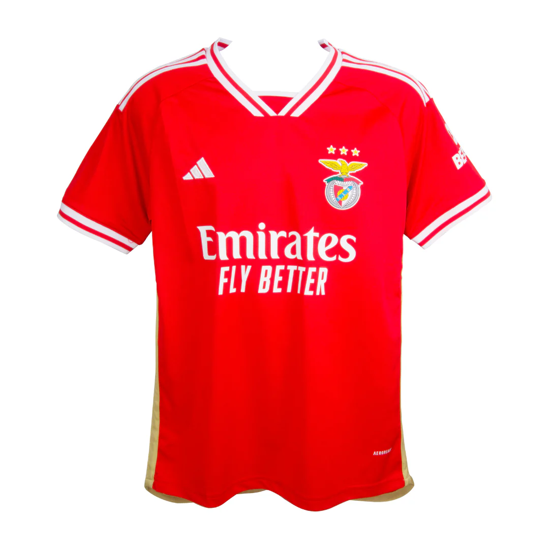 Framed Joao Neves Signed Benfica Home Soccer Jersey #87 with Beckett Witness - Image 4