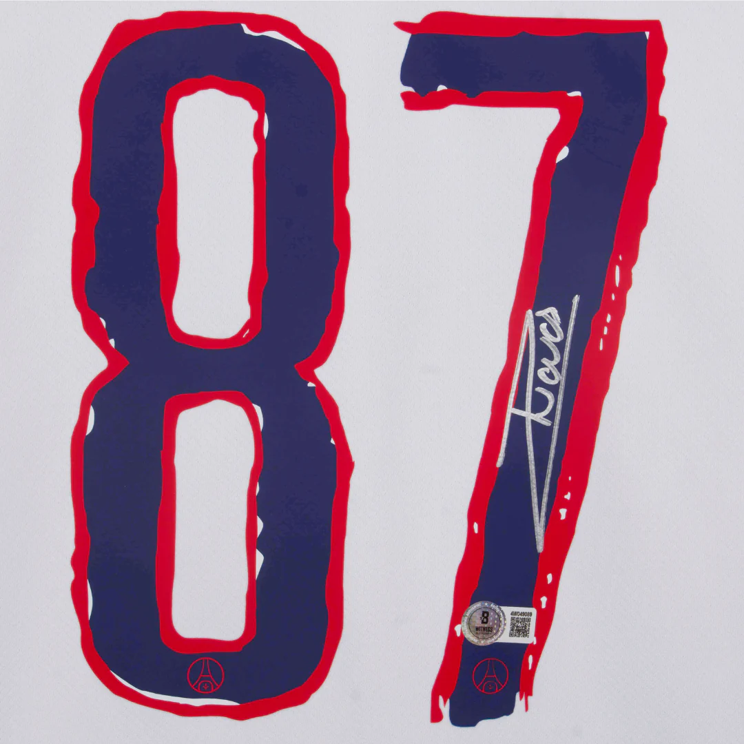 Framed Joao Neves Signed PSG Away Soccer Jersey #87 with Beckett Witness - Image 2