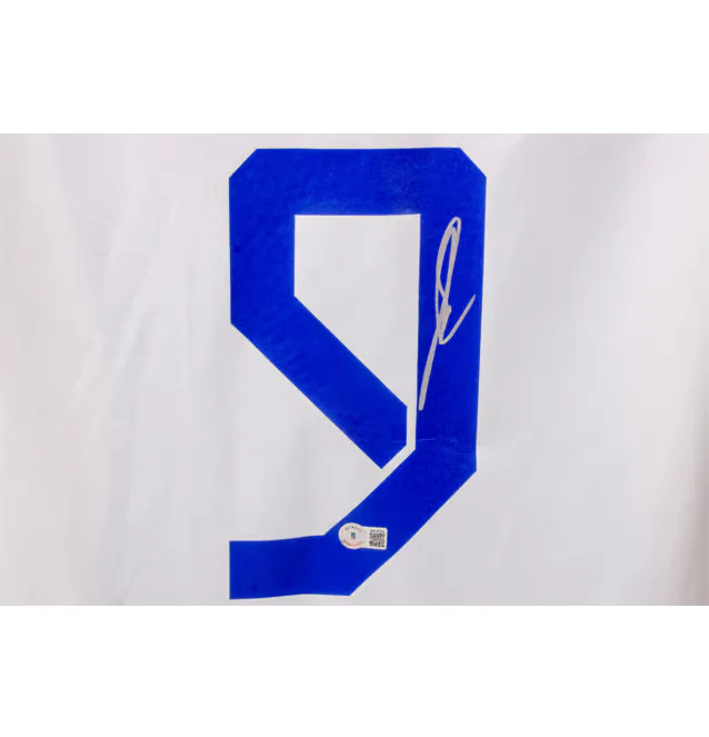 Framed Karim Benzema Signed Real Madrid FC Home Soccer Jersey #9 with Beckett COA - Image 2