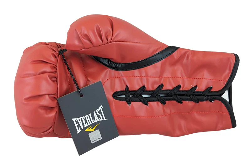 Lennox Lewis Signed Everlast Boxing Glove with Beckett Witness - Image 2