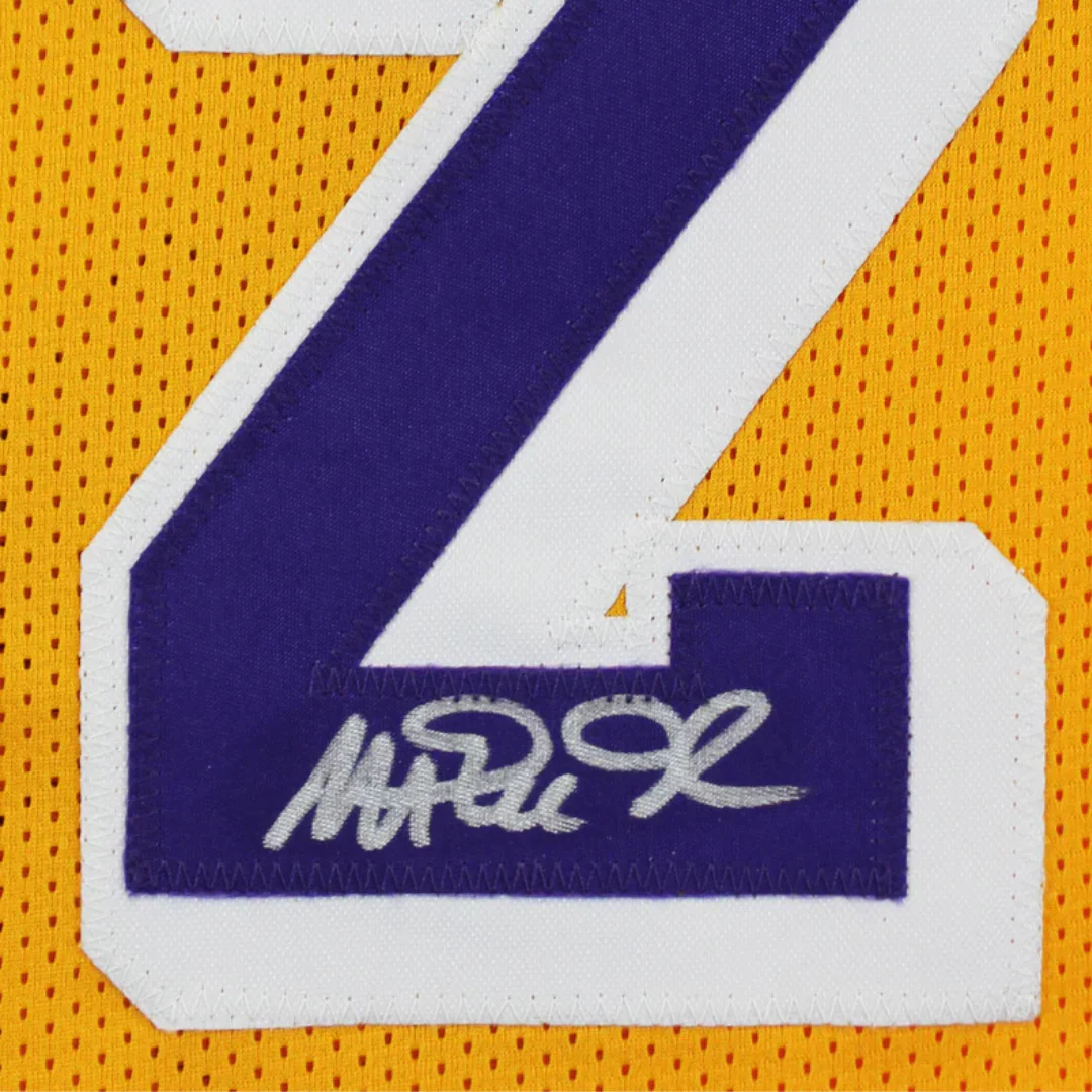 Magic Johnson Signed Los Angeles Lakers Basketball Jersey with Beckett Witness - Image 2