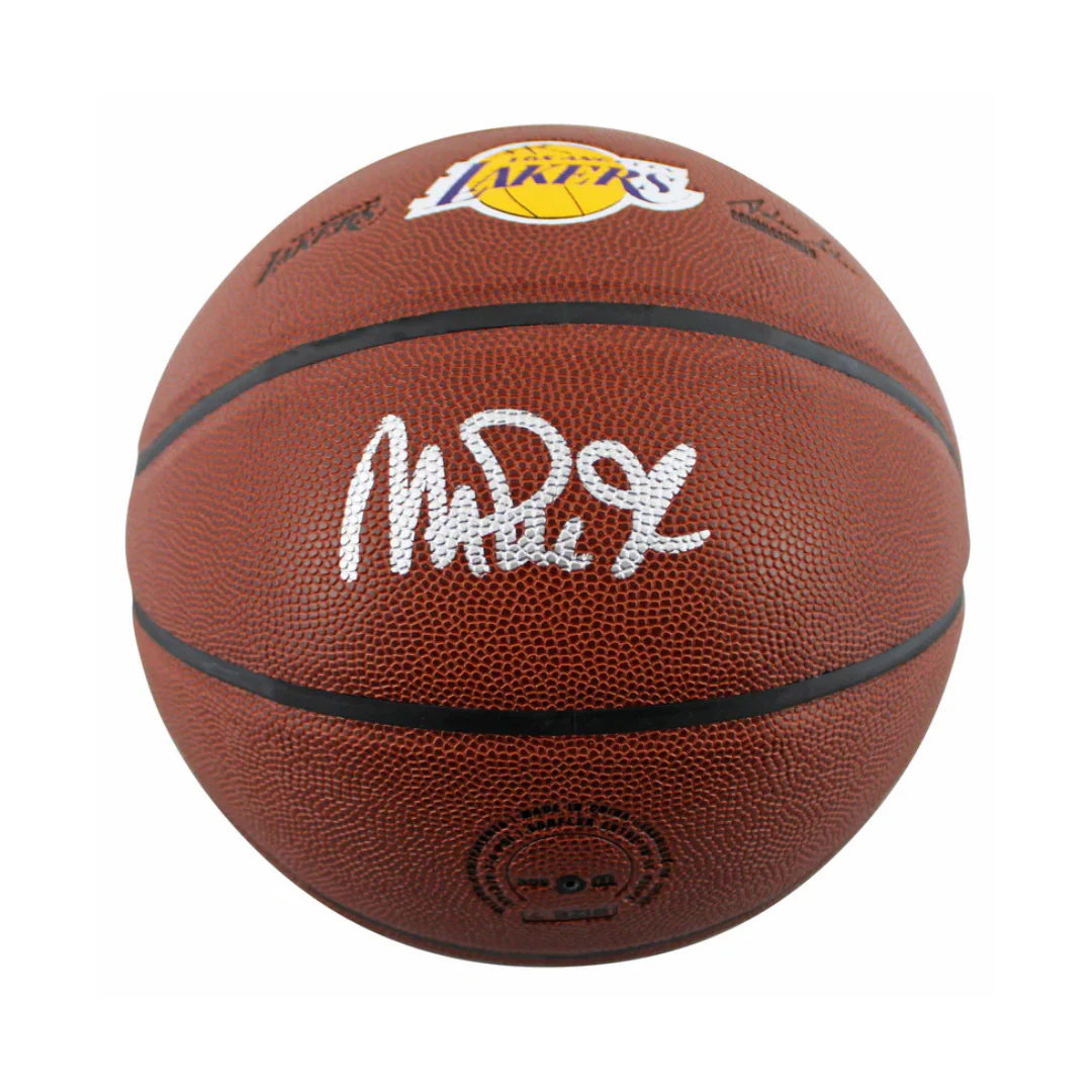 Magic Johnson Signed Los Angeles Lakers Wilson Basketball with Beckett Witness - Image 2