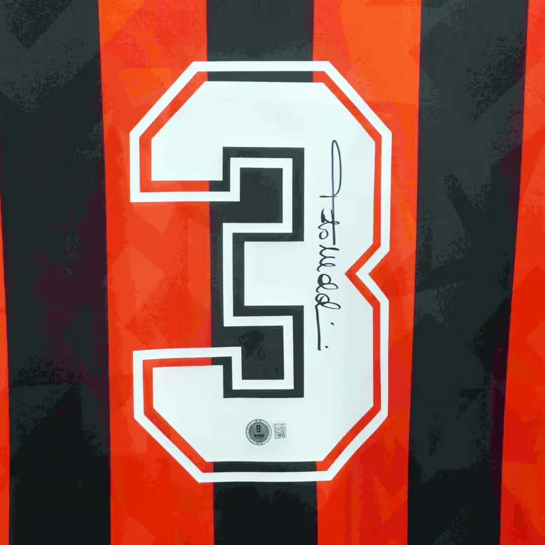 Framed Paolo Maldini Signed Vintage AC Milan Home Soccer Jersey #3 with Beckett Witness - Image 2