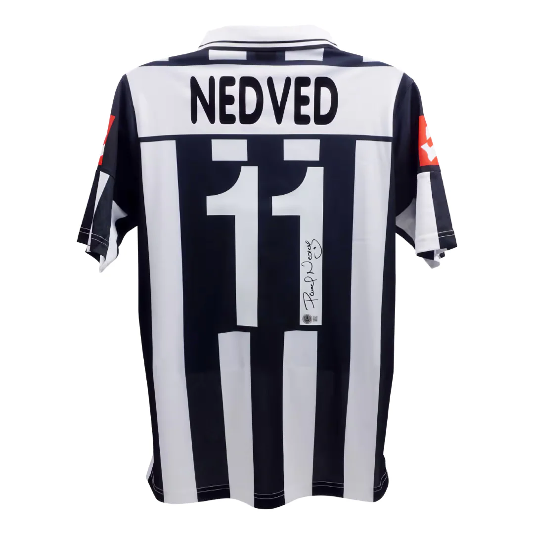 Pavel Nedved Signed Juventus FC Soccer Jersey #11 with Beckett Witness - Image 3