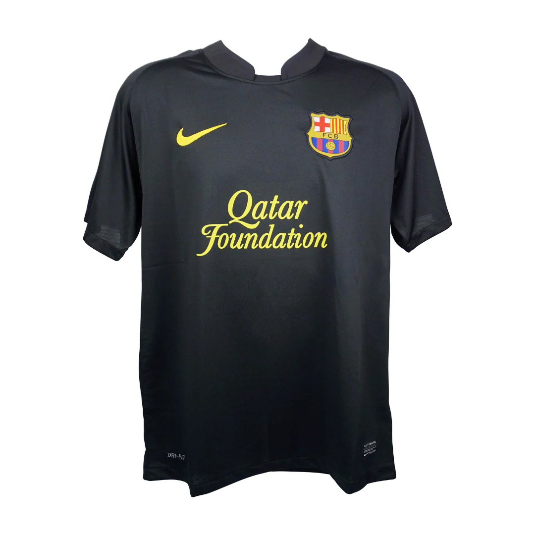 Pedro Signed FC Barcelona Away Soccer Jersey #17 with Beckett COA - Image 4