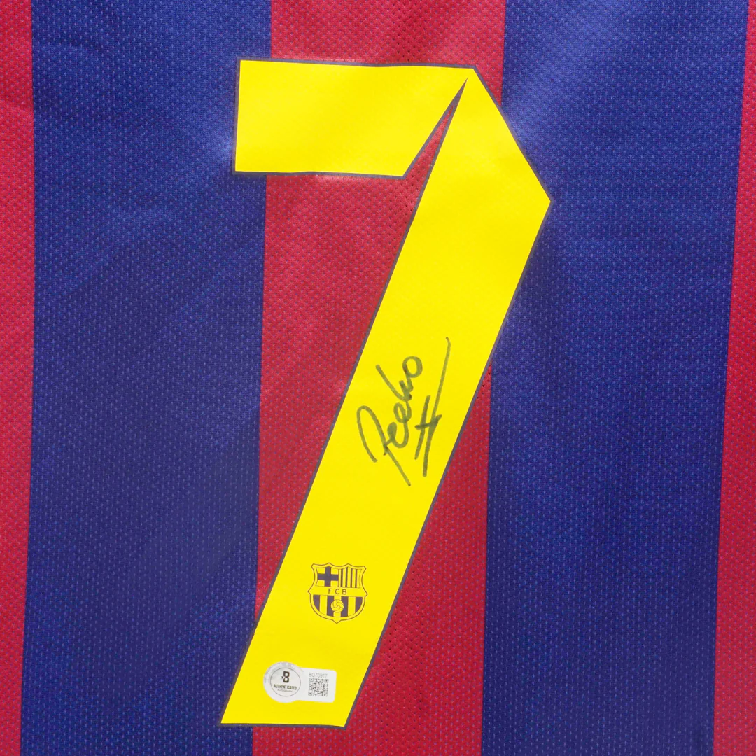 Framed Pedro Signed FC Barcelona Home Soccer Jersey #7 with Beckett COA - Image 2