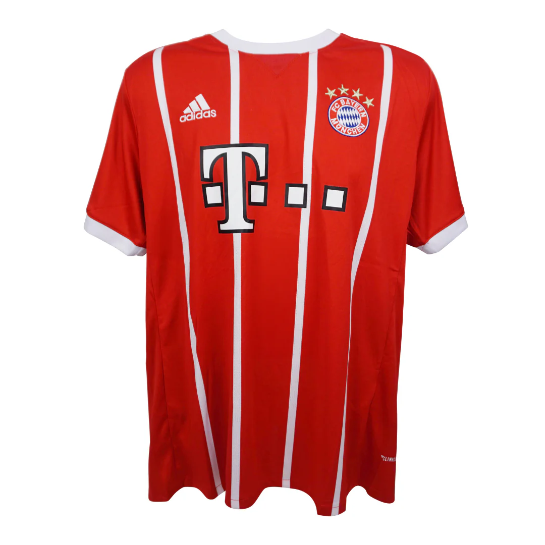 Framed Robert Lewandowski Signed Bayern Munich Home Soccer Jersey #9 with Beckett COA - Image 4