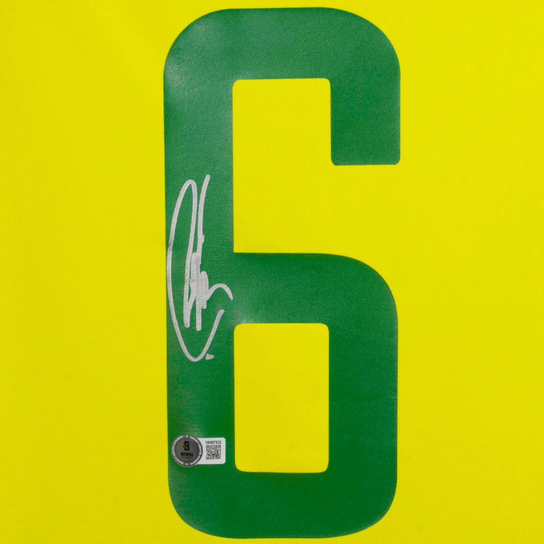Framed Roberto Carlos Signed Brazil Soccer Jersey #6 with Beckett Witness - Image 2