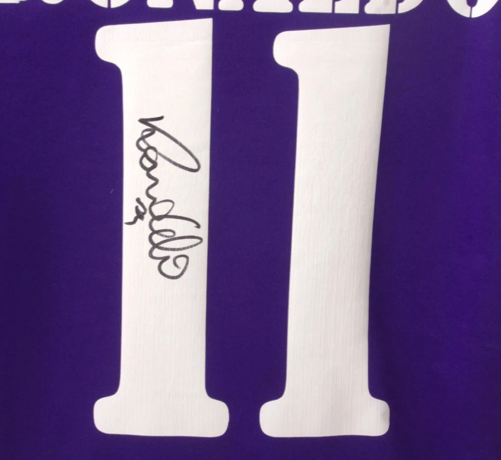 Ronaldo Nazario Signed Real Madrid Away Soccer Jersey #11 with Beckett COA - Image 2