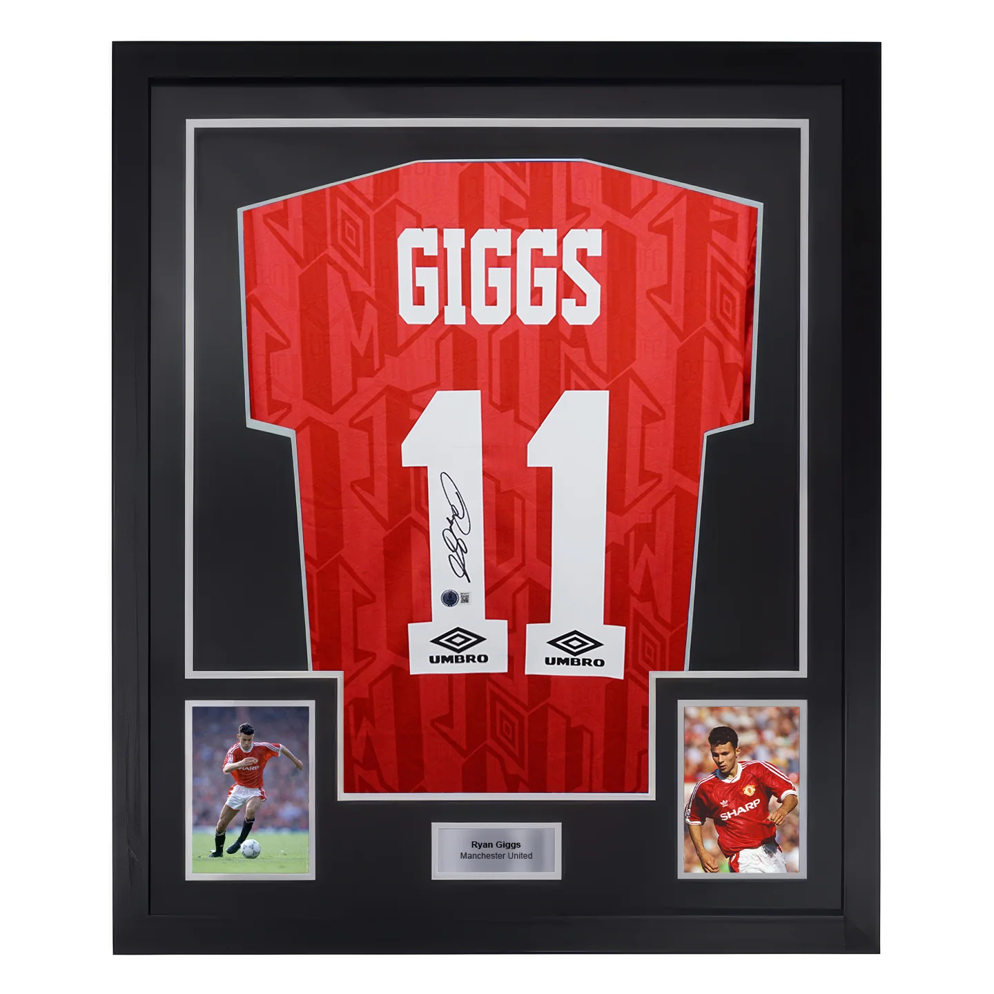 Framed Ryan Giggs Signed Manchester United Home Soccer Jersey #11 with Beckett Witness