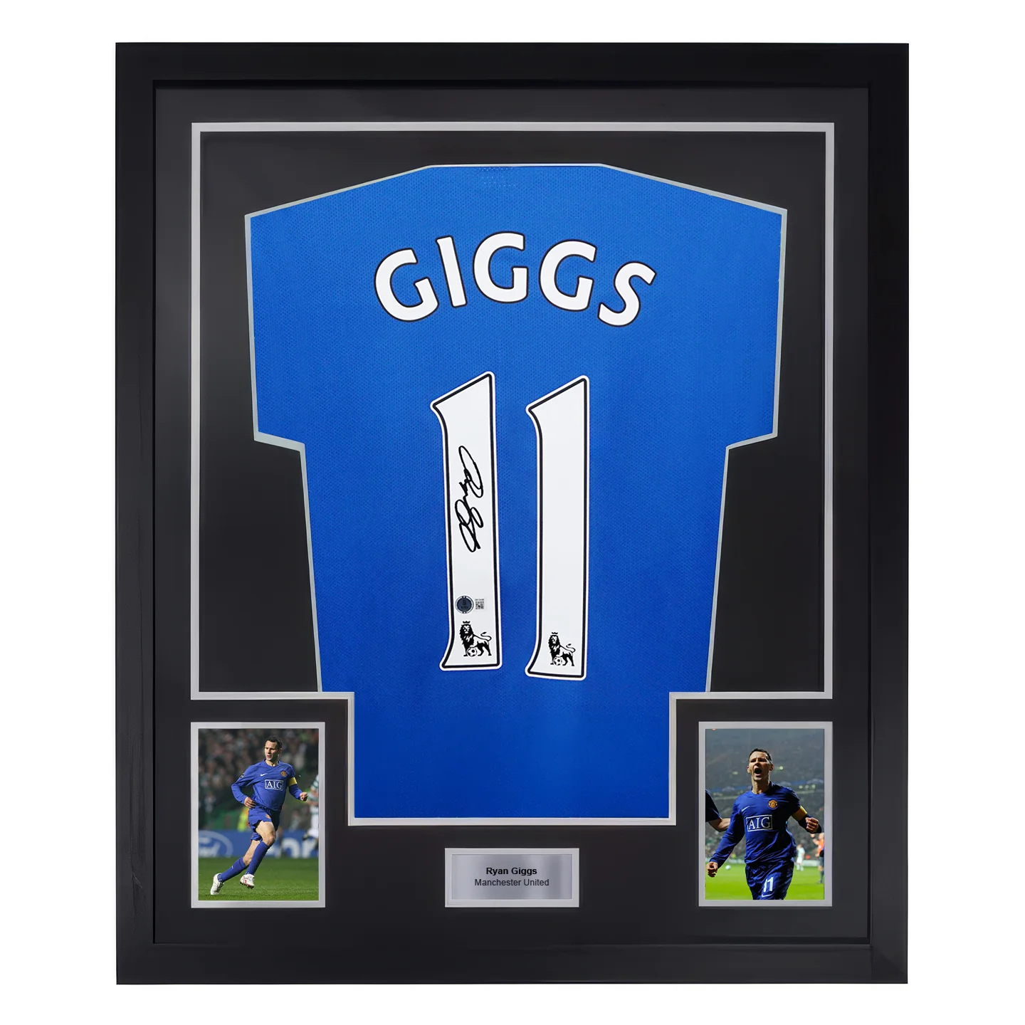 Framed Ryan Giggs Signed Manchester United Soccer Jersey #11 with Beckett Witness