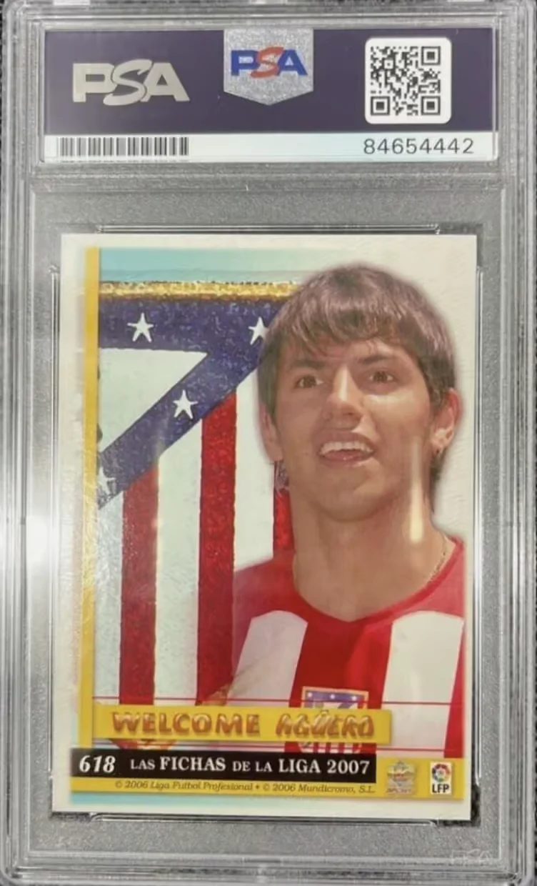 Sergio Aguero Signed 2007-08 Mundi Cromo Sport Rookie Card – PSA 10 Autograph - Image 2