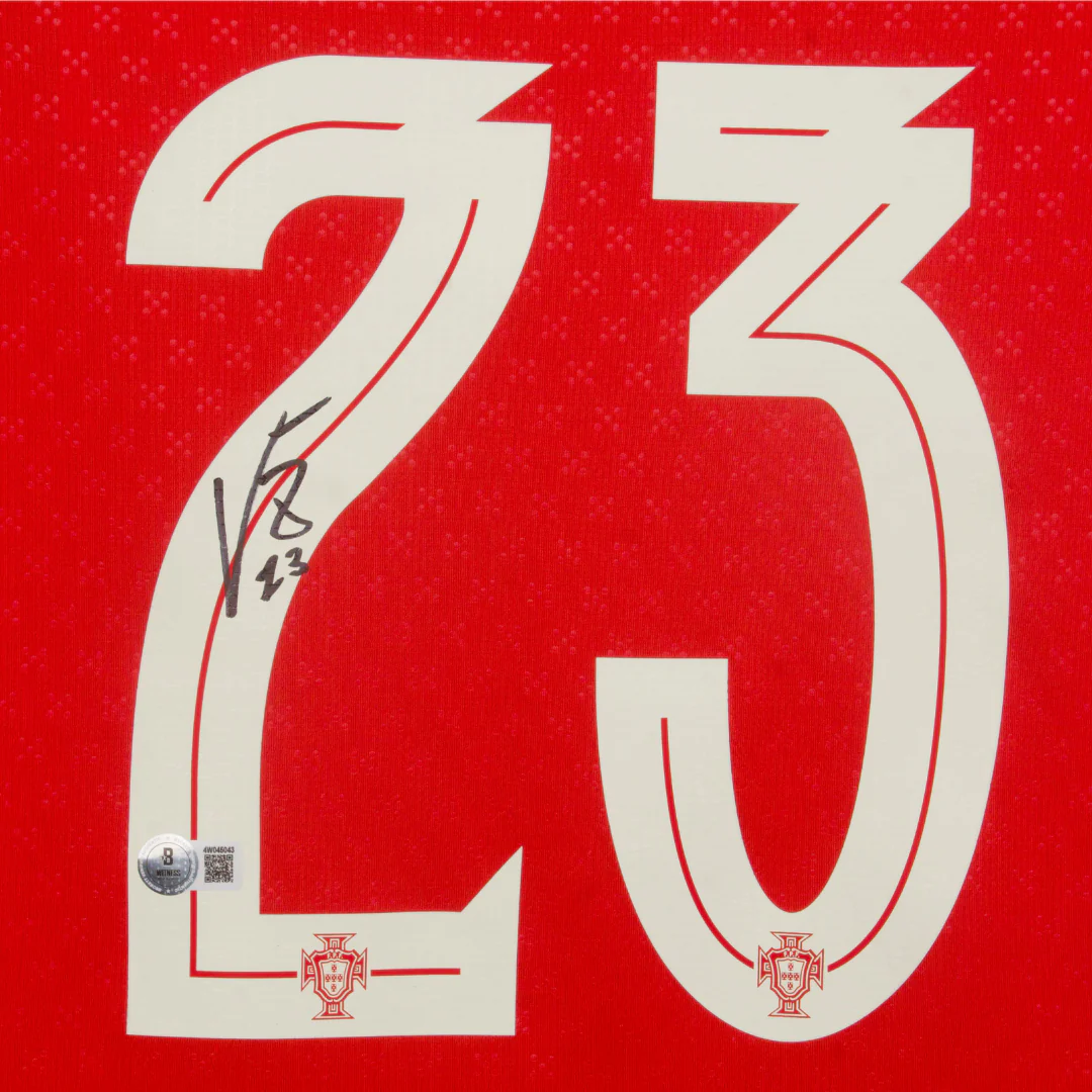 Framed Vitinha Signed Portugal FC Home Soccer Jersey #23 with Beckett Witness - Image 2