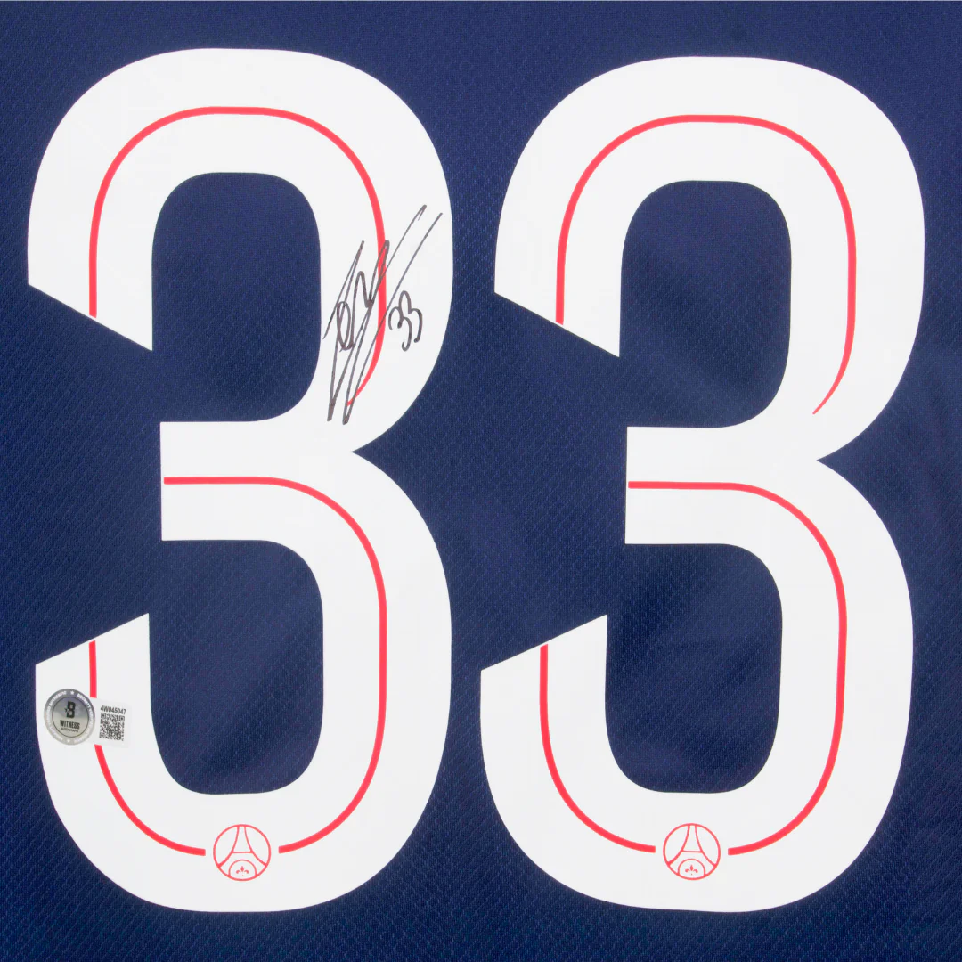 Framed Warren Zaire-Emery Signed PSG Home Soccer Jersey #33 with Beckett Witness - Image 2