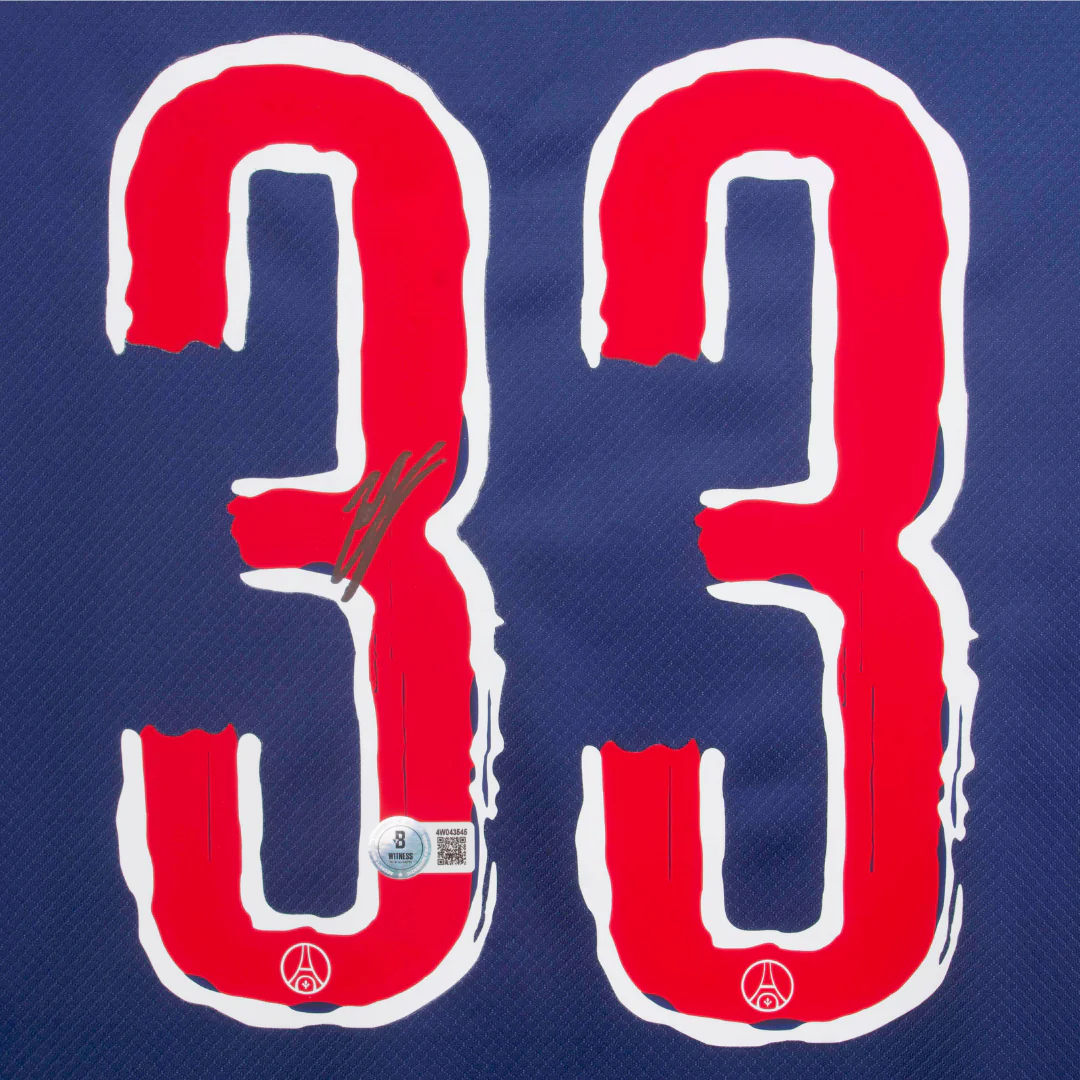 Framed Warren Zaire-Emery Signed PSG Soccer Jersey #33 with Beckett Witness - Image 2
