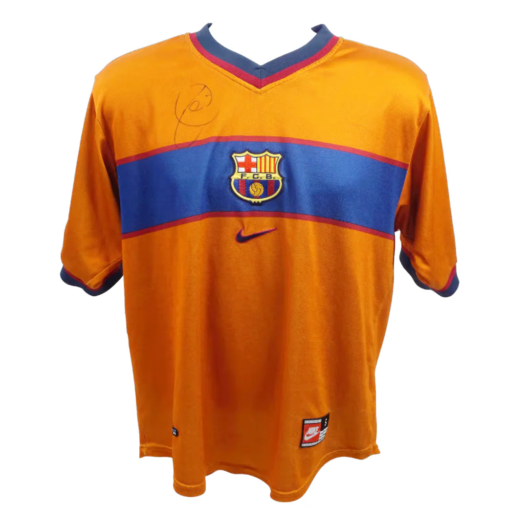Xavi Hernandez Signed FC Barcelona Away Vintage Soccer Jersey with Beckett COA - Image 3