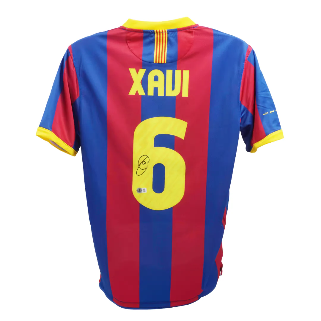 Xavi Hernandez Signed FC Barcelona Home Soccer Jersey #6 with Beckett COA - Image 3