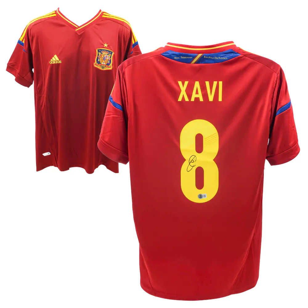 Xavi Hernandez Signed Spain FC Home Soccer Jersey #8 with Beckett COA